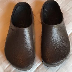 NWOT Birkenstock Birki’s professional SIZE 38